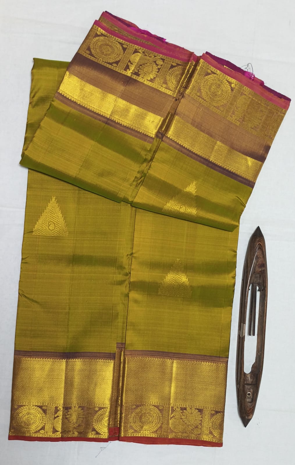 Chintamani - Traditional Silk Saree