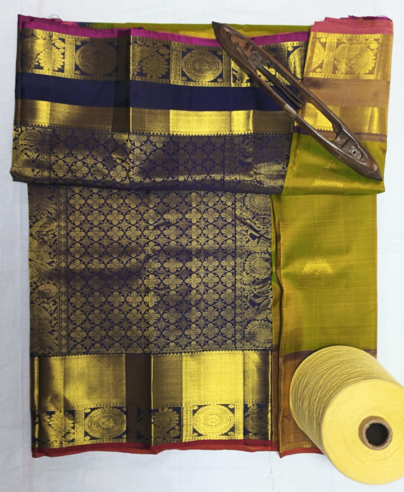 Chintamani - Traditional Silk Saree