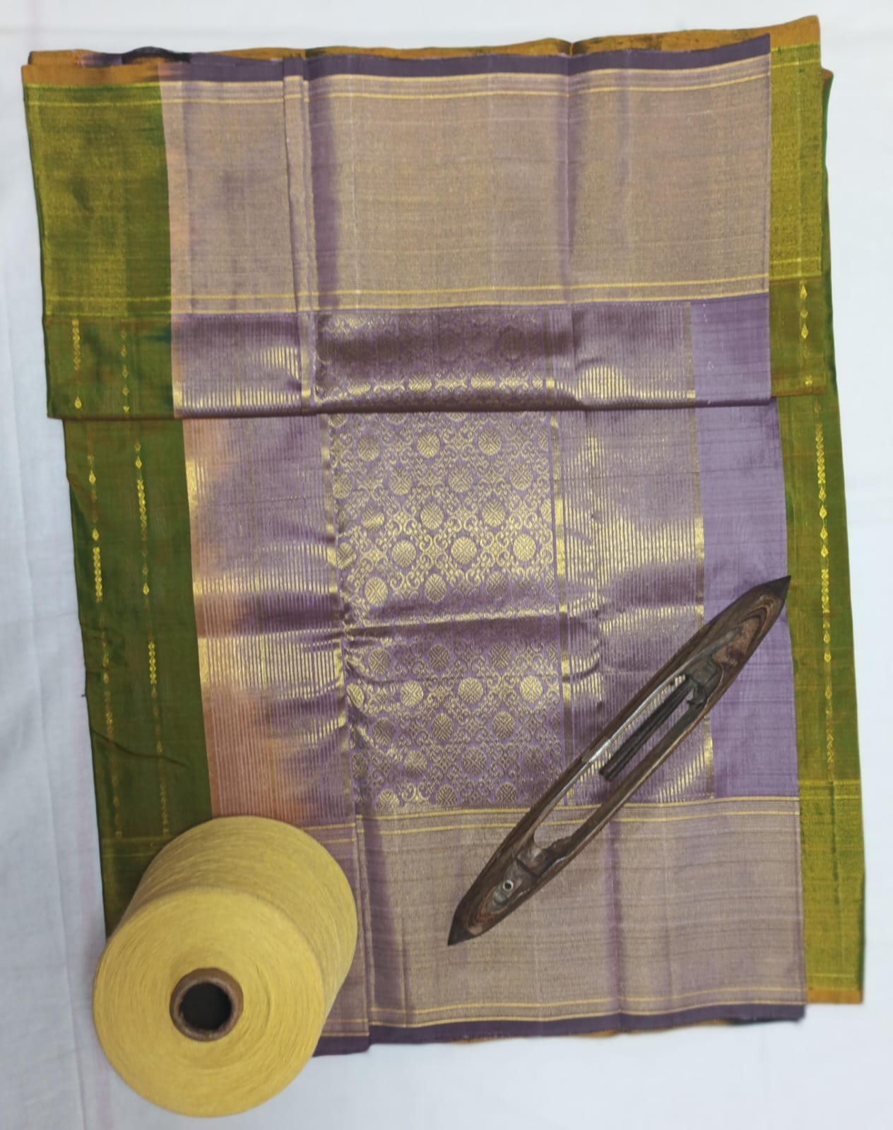 Chintamani - Traditional Silk Saree