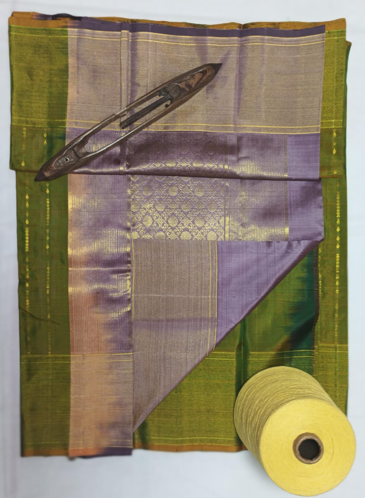 Chintamani - Traditional Silk Saree