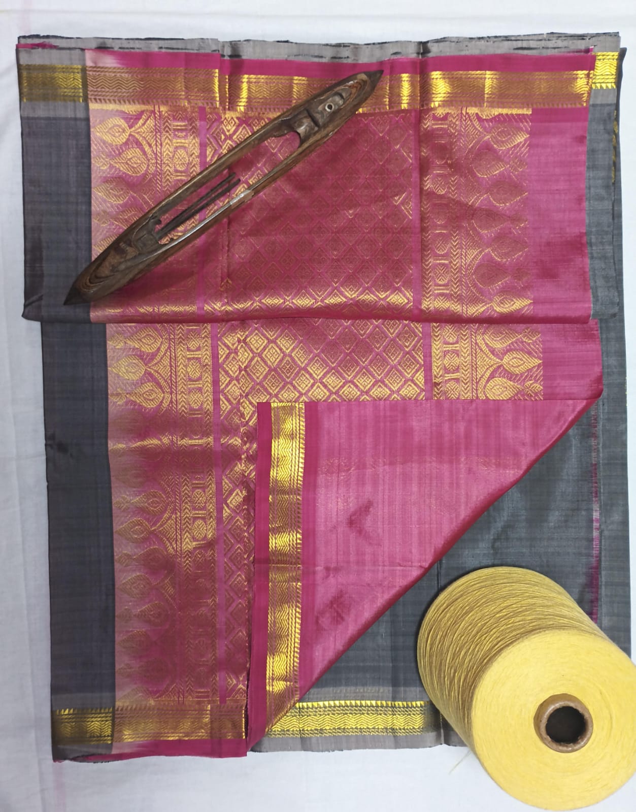 Chintamani - Traditional Silk Saree