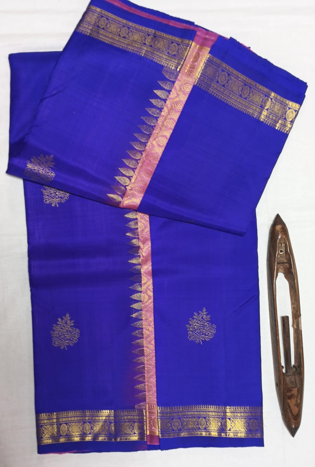 Chintamani - Traditional Silk Saree