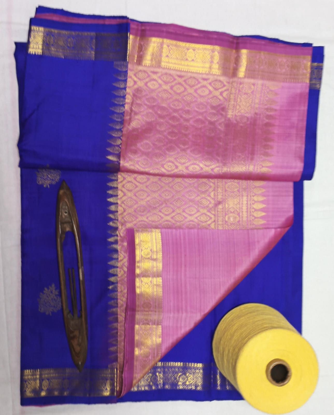 Chintamani - Traditional Silk Saree
